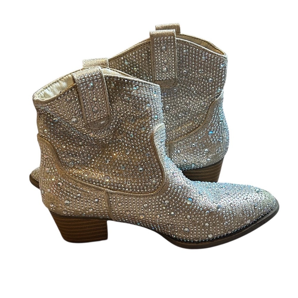 Link | Rhinestone Cowboy Boots - Picture 2 of 7